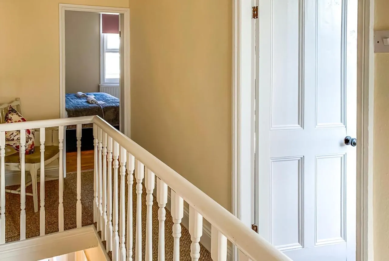 Waverley Lodge - Quaint Victorian Home With Free Parking York 0*,