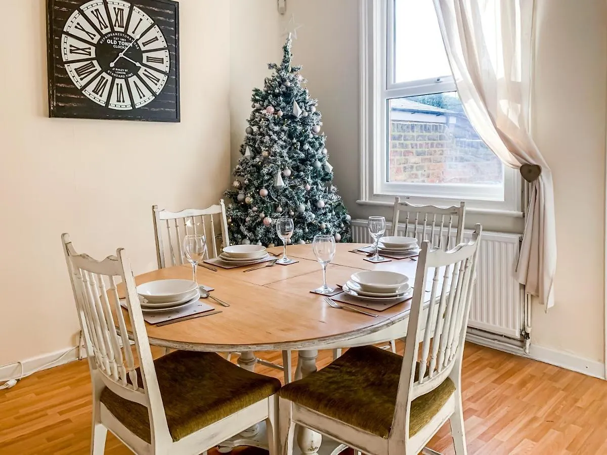 Waverley Lodge - Quaint Victorian Home With Free Parking York 0*,  United Kingdom