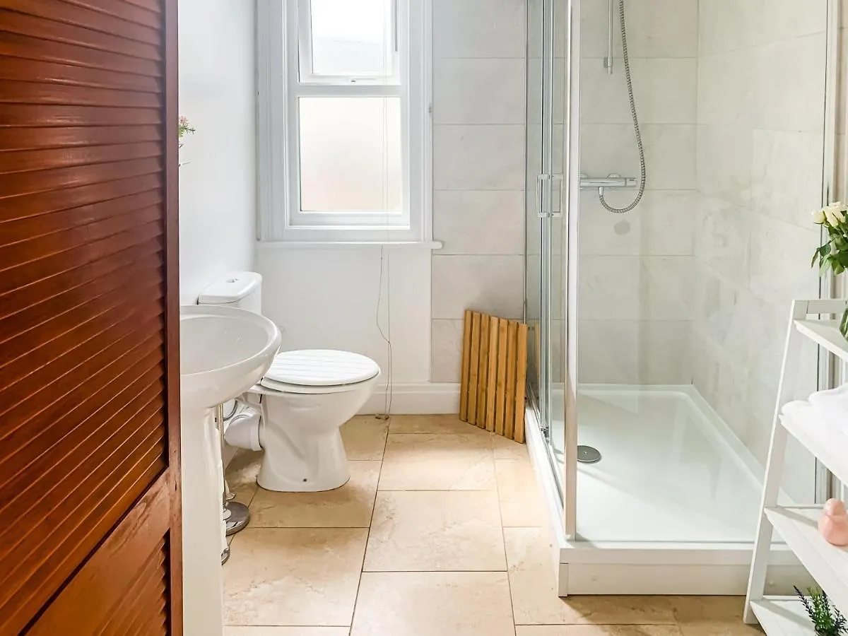 Apartment Waverley Lodge - Quaint Victorian Home With Free Parking York United Kingdom