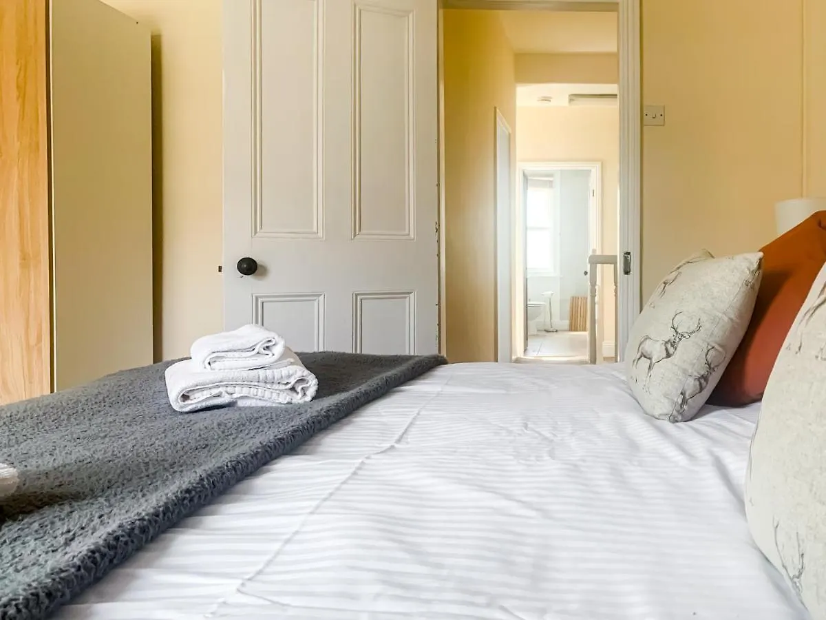 Waverley Lodge - Quaint Victorian Home With Free Parking York 0*,