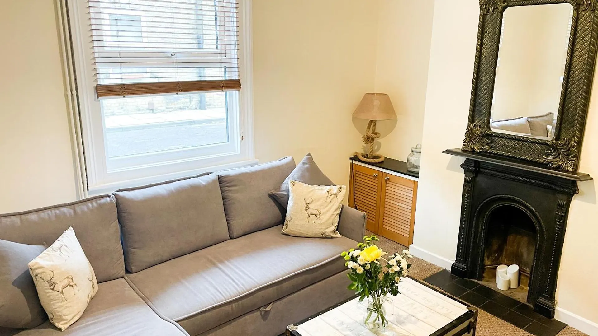 Waverley Lodge - Quaint Victorian Home With Free Parking 요크 0*,