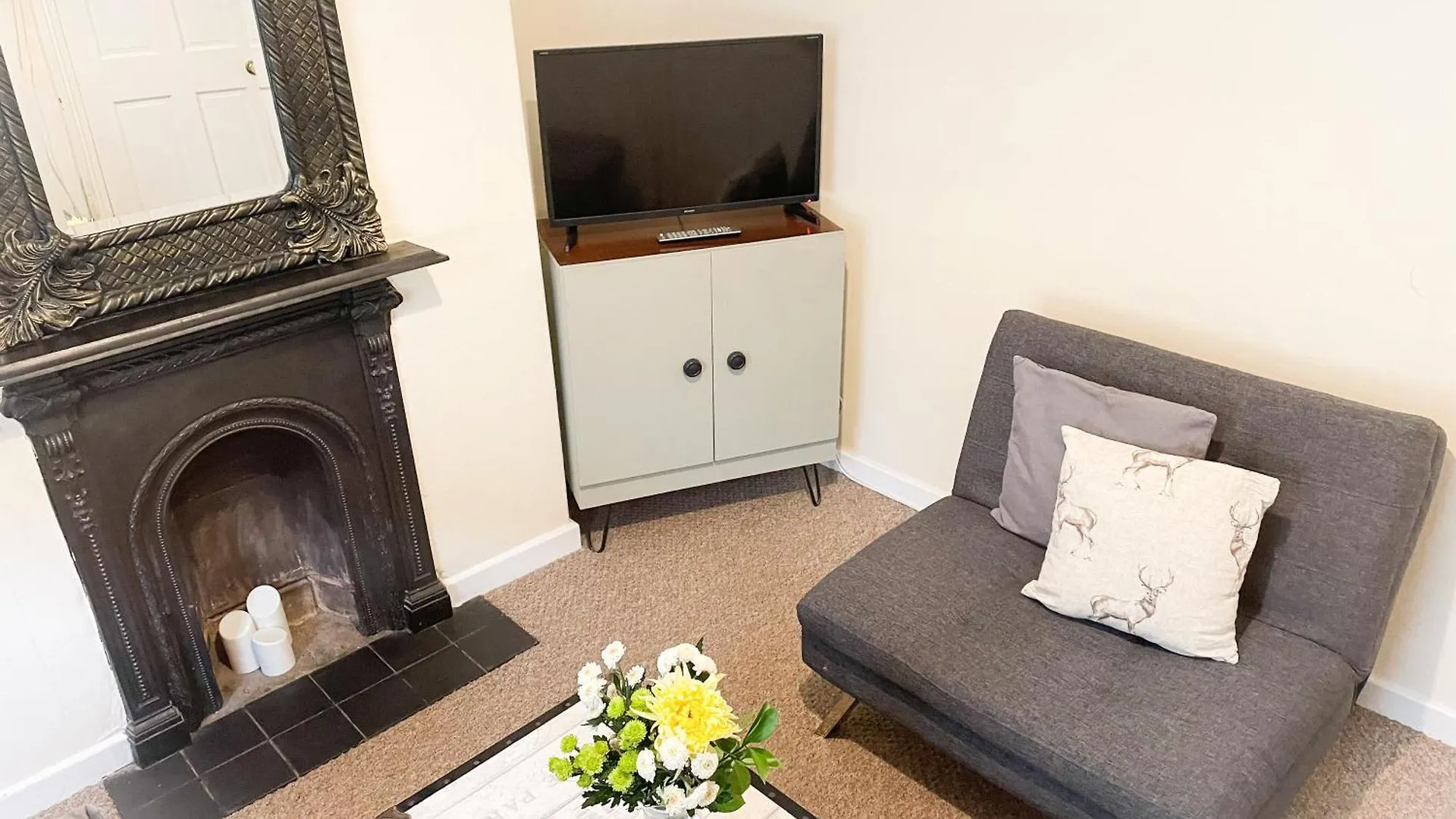 아파트 Waverley Lodge - Quaint Victorian Home With Free Parking 요크